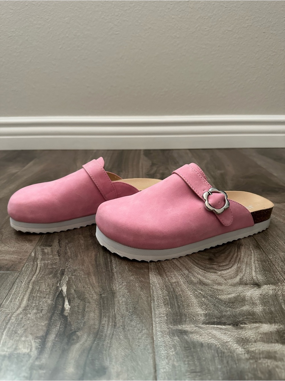 Justice Women’s Pink Platform Clogs Flower Buckle Girls Size 5